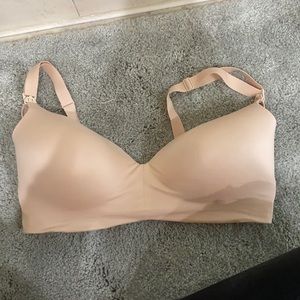 Kindred bravely nursing bra